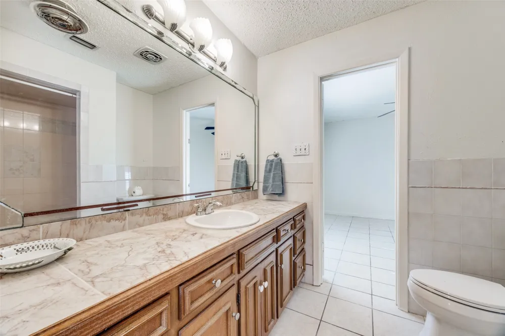 1405 Lakewood Drive Sherman, TX 75092