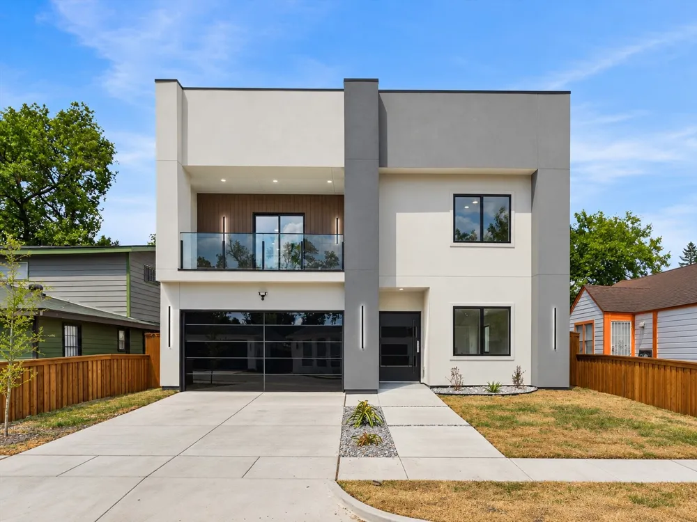 1711 Kraft Street Dallas, TX 75212