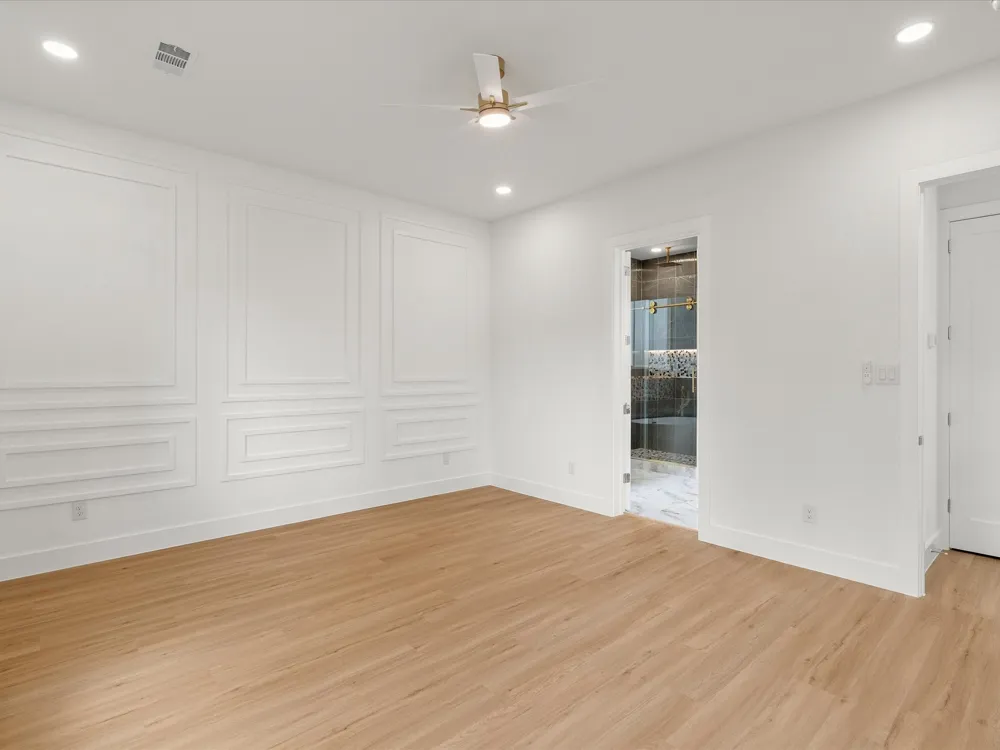 1711 Kraft Street Dallas, TX 75212