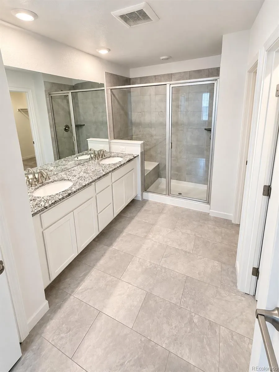 17820 Gallup Street Broomfield, CO 80023