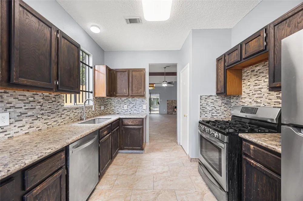 8107 Summer Trail Drive Houston, TX 77040