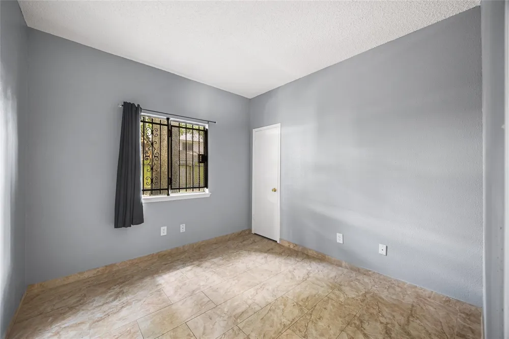 8107 Summer Trail Drive Houston, TX 77040