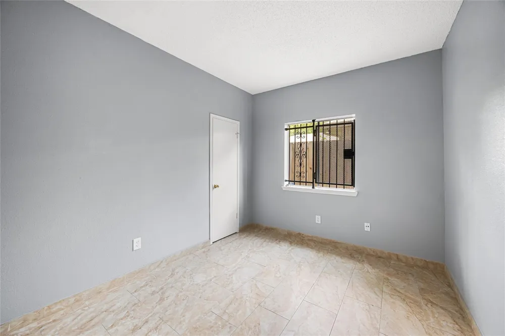 8107 Summer Trail Drive Houston, TX 77040