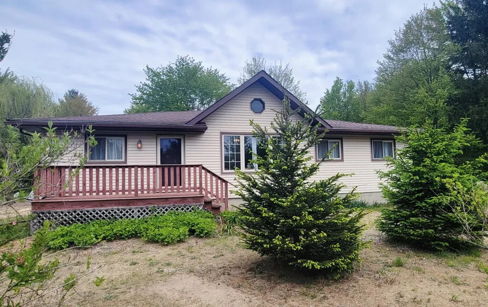 70448 County Road 378 Covert, MI 49043