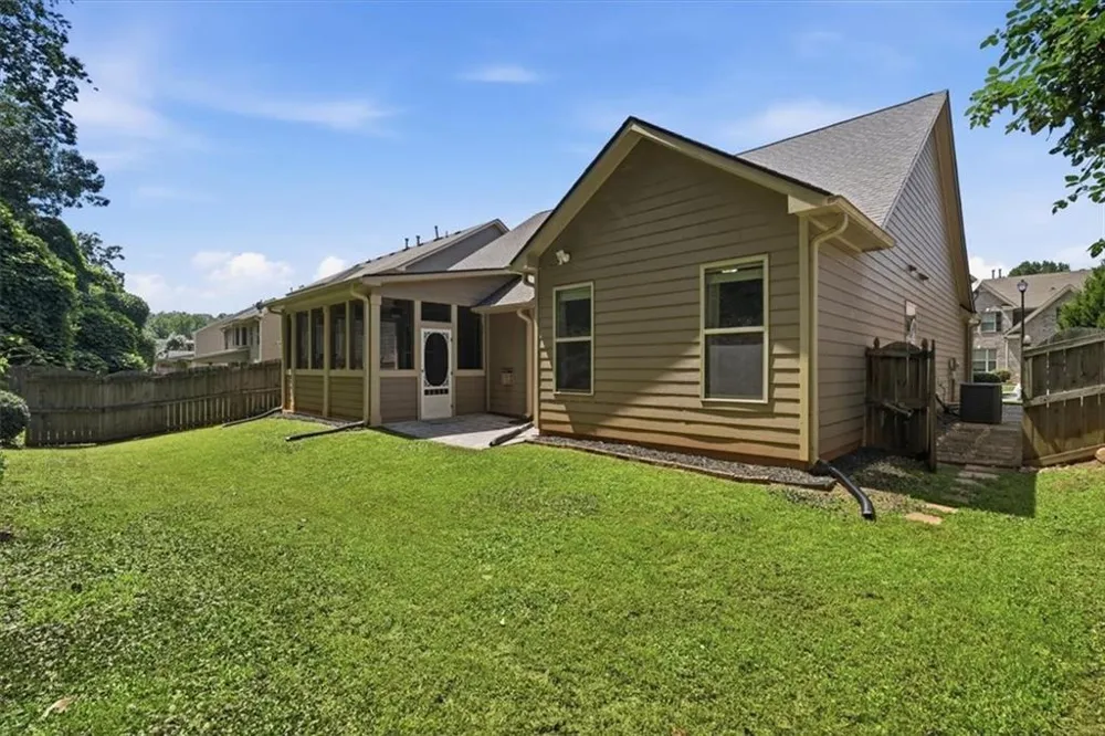 2449 Beauchamp Court Buford, GA 30519