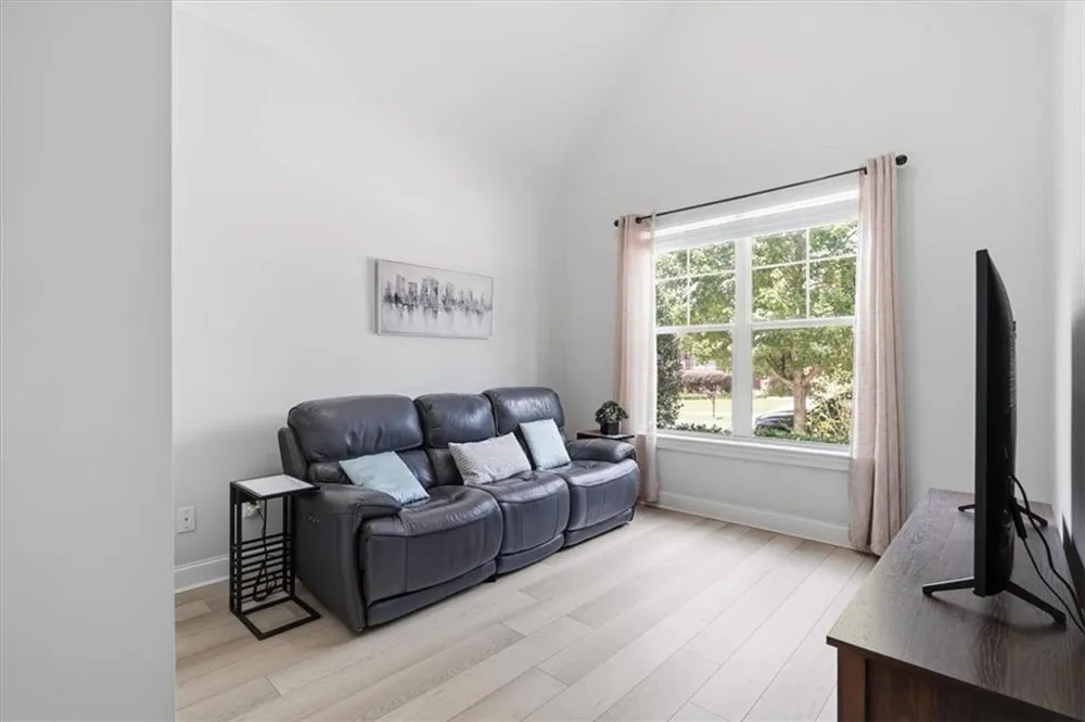 2449 Beauchamp Court Buford, GA 30519