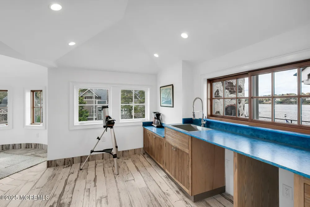 1 Second Street Rumson, NJ 07760