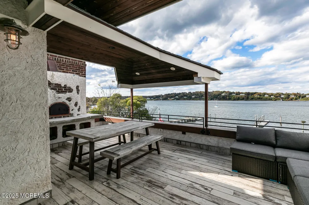 1 Second Street Rumson, NJ 07760
