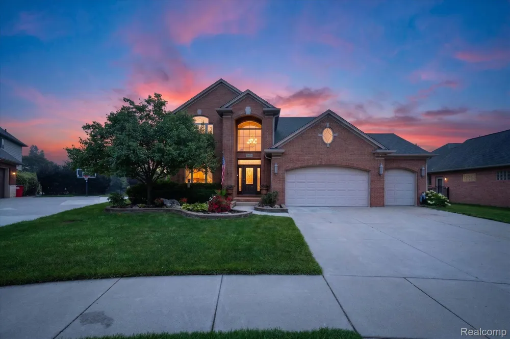 50414 Greycoat Lane Macomb Township, MI 48044