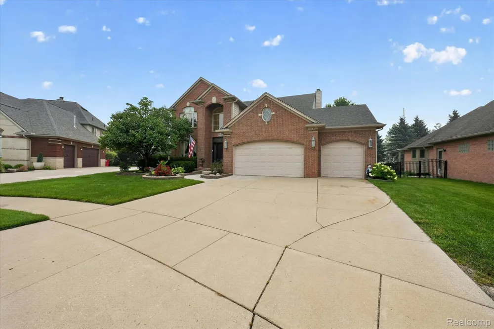 50414 Greycoat Lane Macomb Township, MI 48044