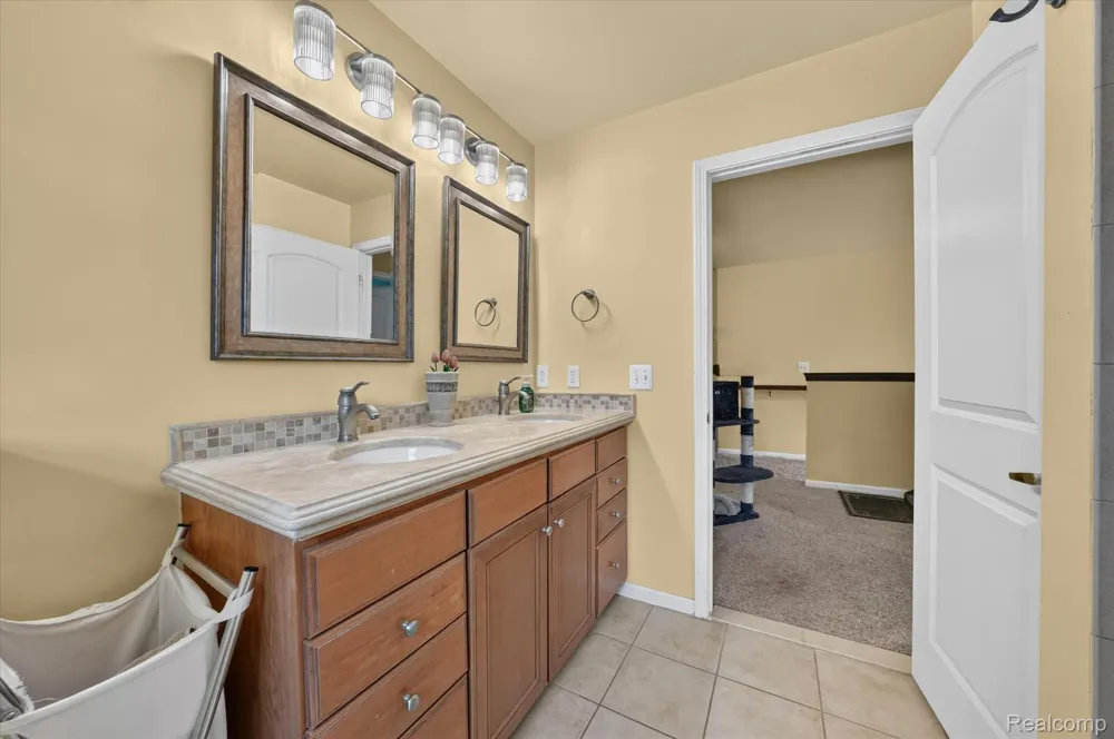 50414 Greycoat Lane Macomb Township, MI 48044