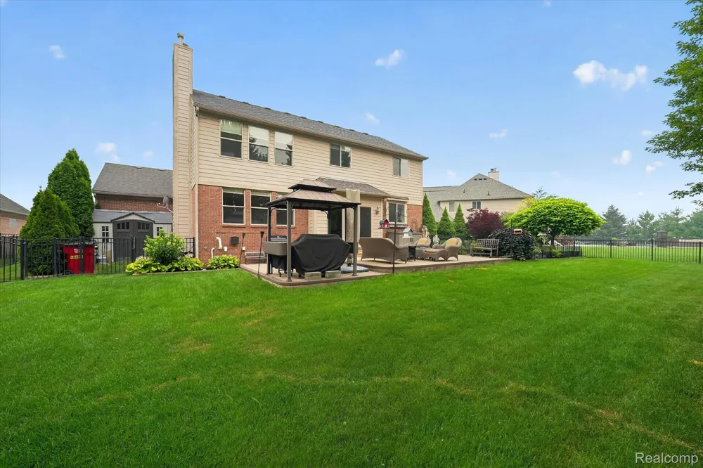 50414 Greycoat Lane Macomb Township, MI 48044