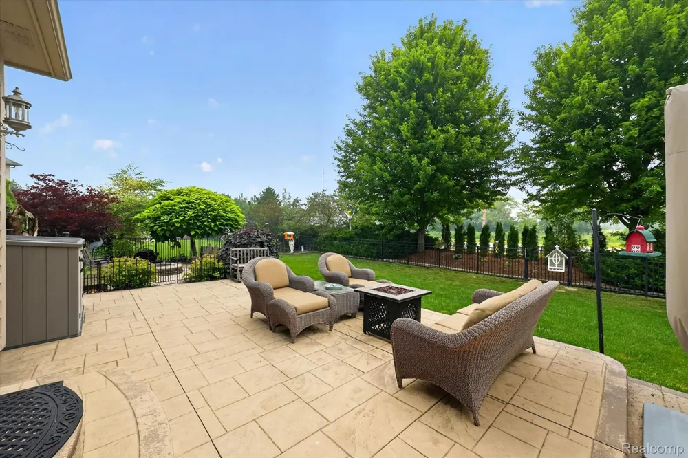 50414 Greycoat Lane Macomb Township, MI 48044