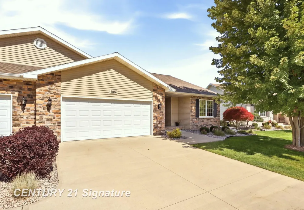 3014 Mackinaw Meadows Drive Saginaw Charter Township, MI 48603