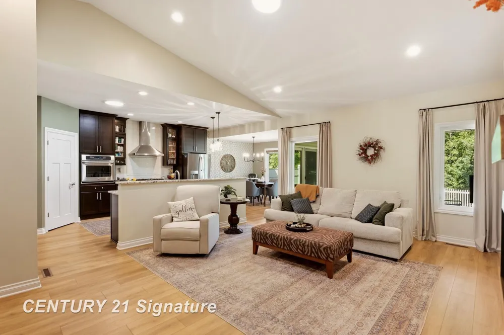 3014 Mackinaw Meadows Drive Saginaw Charter Township, MI 48603