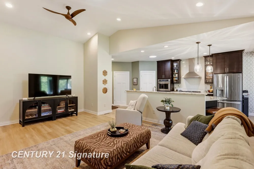 3014 Mackinaw Meadows Drive Saginaw Charter Township, MI 48603