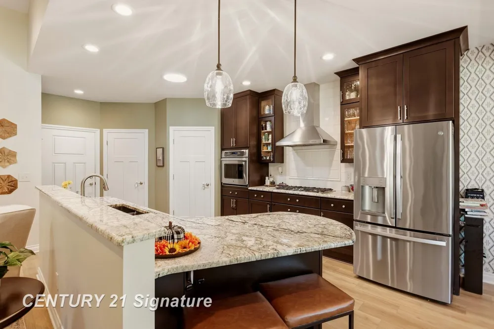 3014 Mackinaw Meadows Drive Saginaw Charter Township, MI 48603