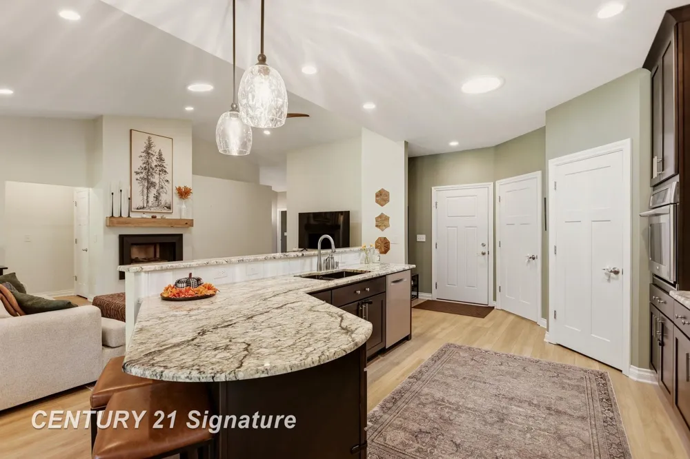 3014 Mackinaw Meadows Drive Saginaw Charter Township, MI 48603