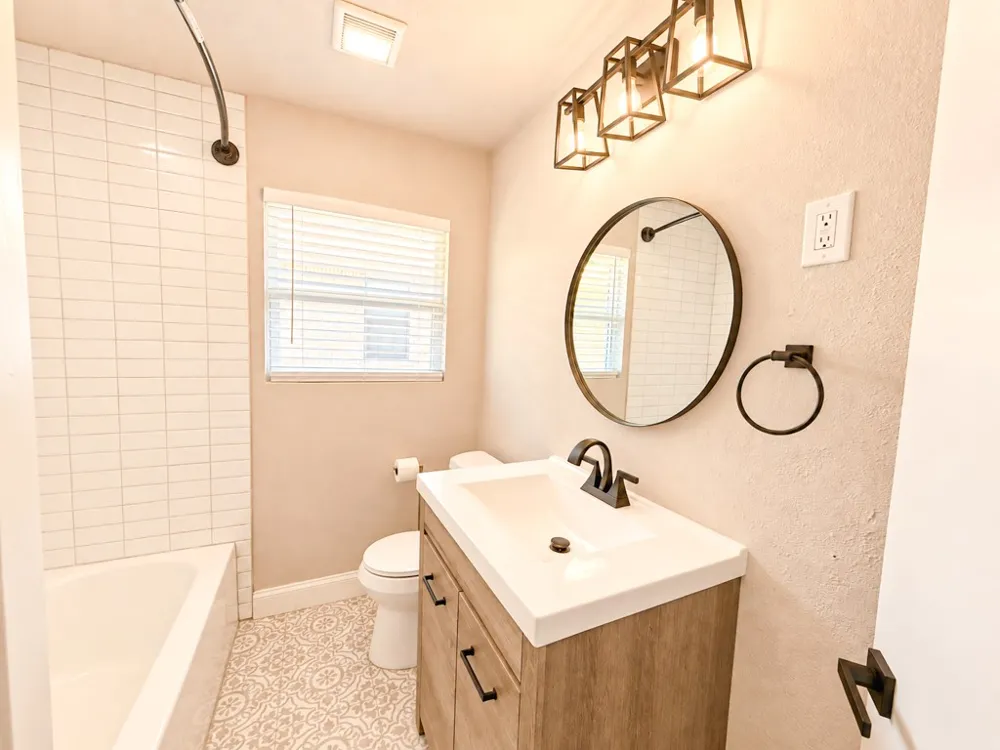 9324 Lenel Place Dallas, TX 75220