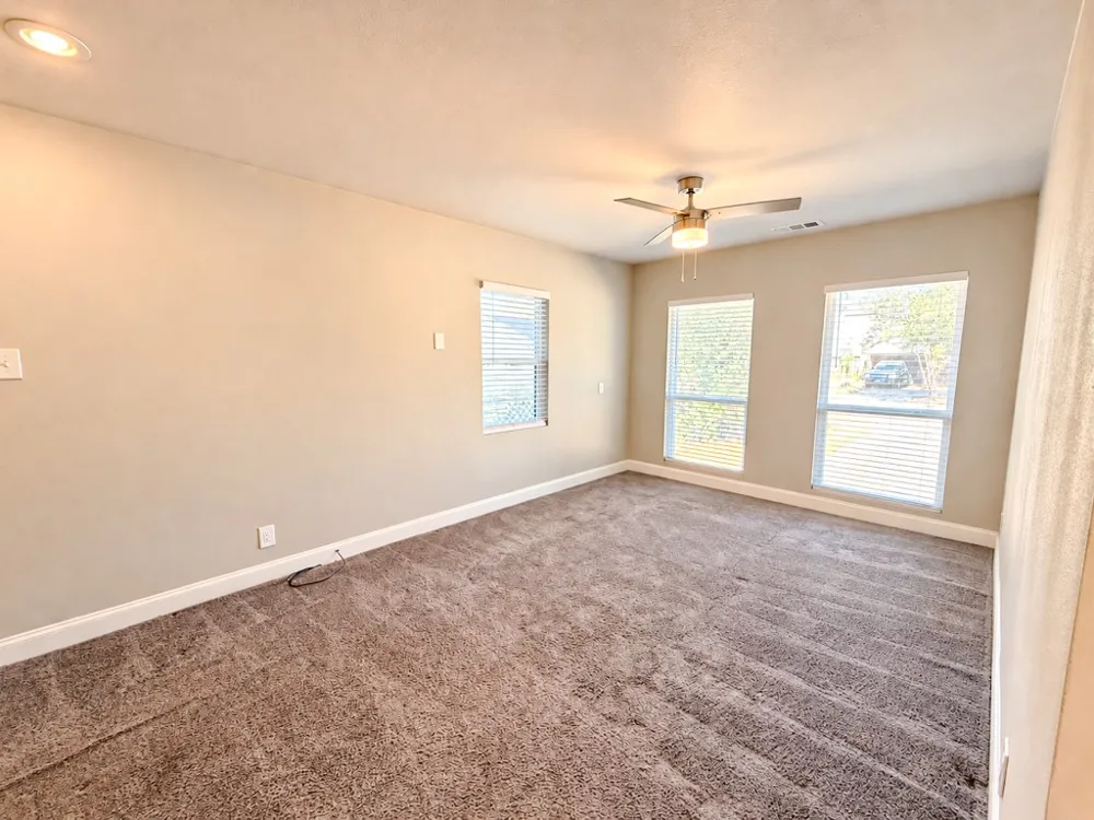 9324 Lenel Place Dallas, TX 75220