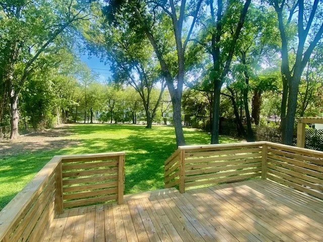 9324 Lenel Place Dallas, TX 75220