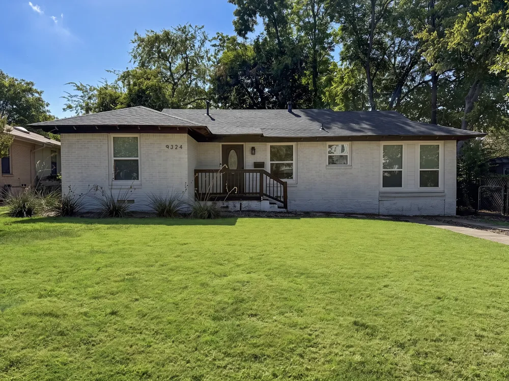 9324 Lenel Place Dallas, TX 75220