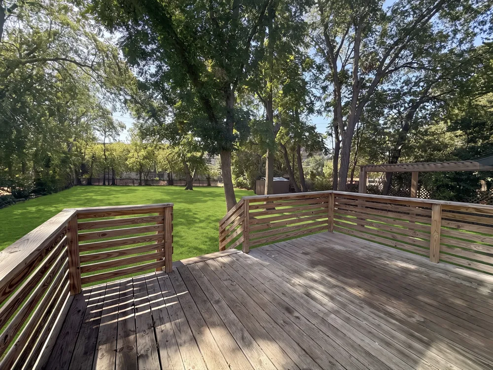 9324 Lenel Place Dallas, TX 75220