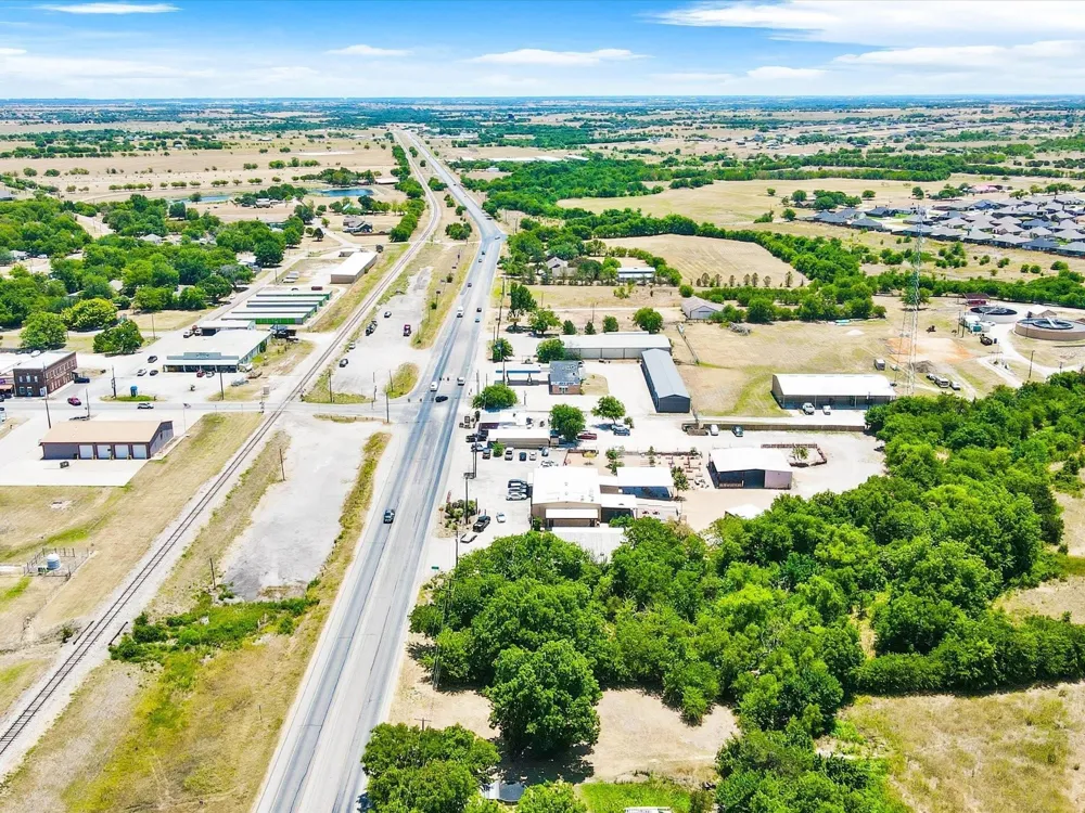9501 Fm 2331 Godley, TX 76044