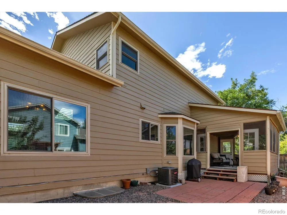 2924 Lake Park Way Longmont, CO 80503