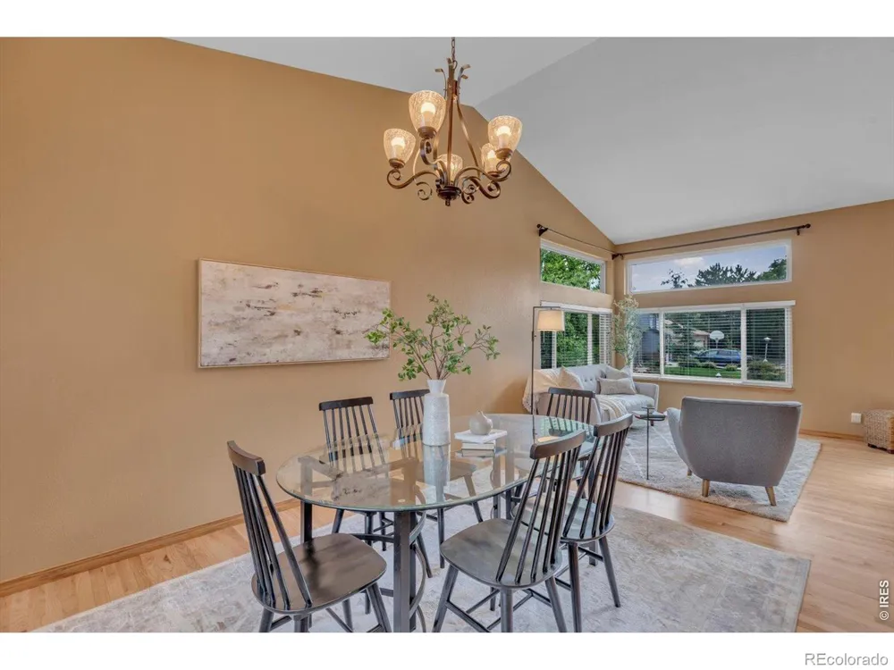 2924 Lake Park Way Longmont, CO 80503