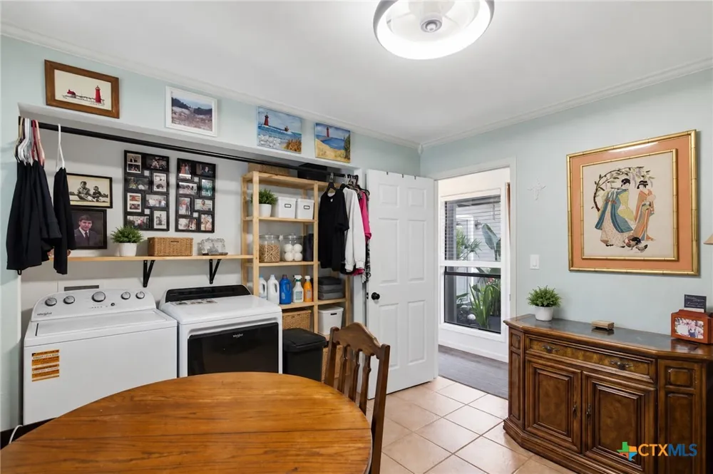 513 Lakeshore Drive Victoria, TX 77905