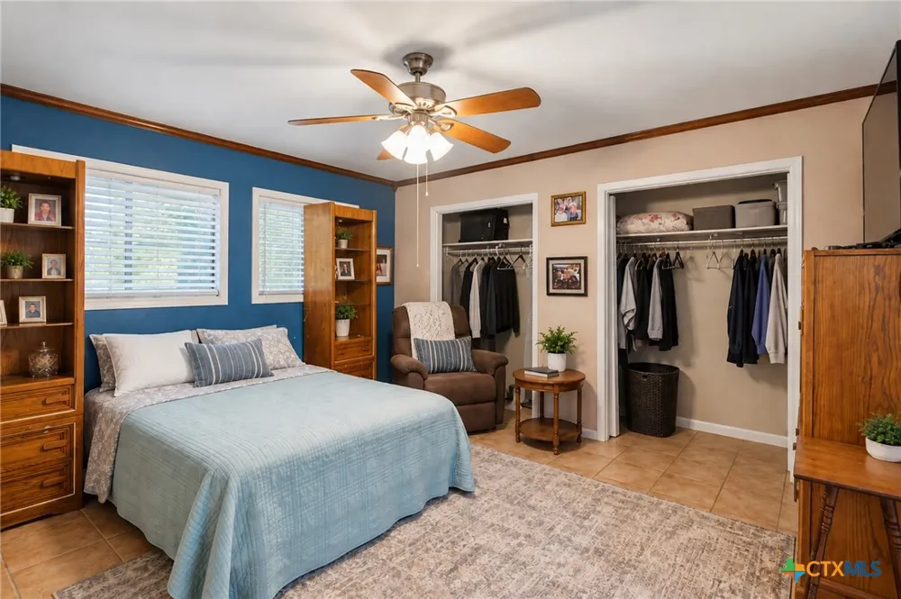 513 Lakeshore Drive Victoria, TX 77905