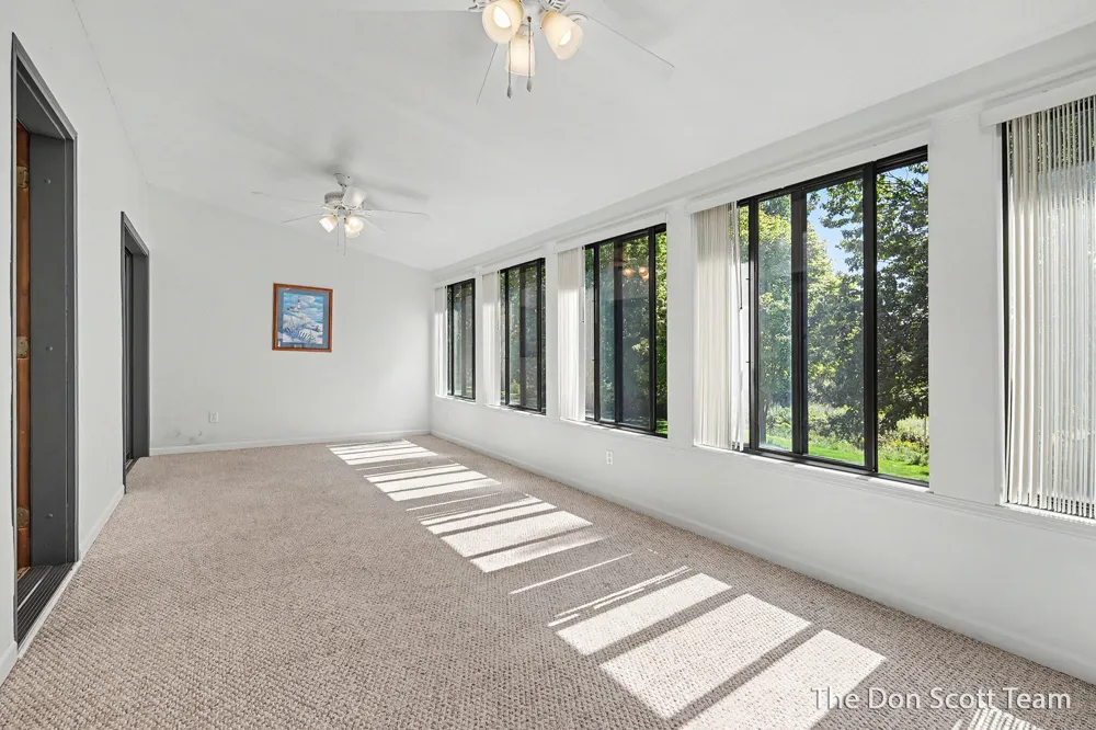 1134 Amberwood West Drive SW Byron Center, MI 49315