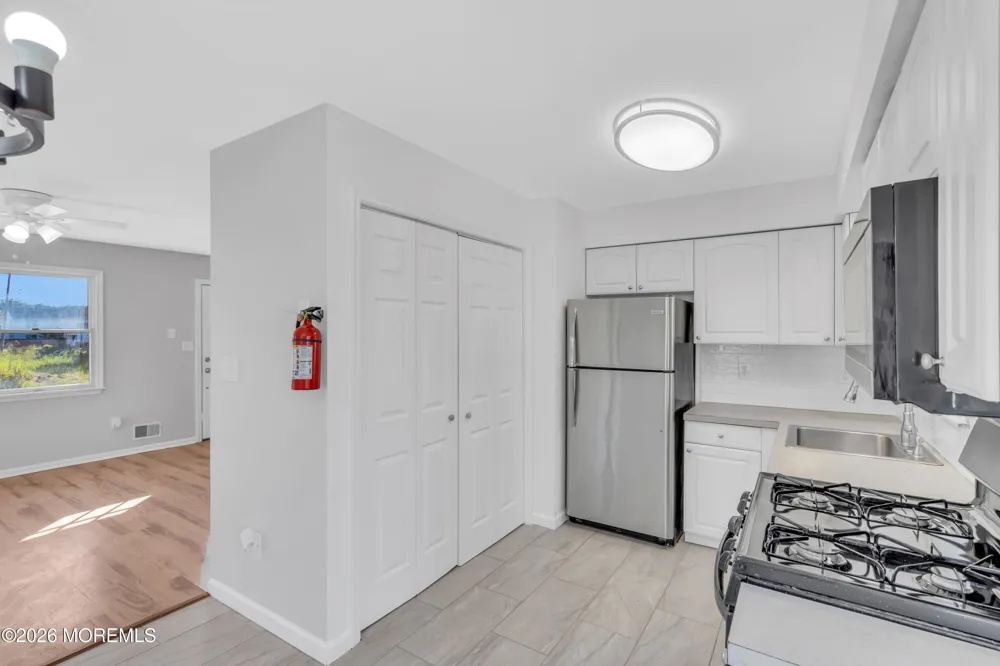 91 Adriatic Avenue Waretown, NJ 08758