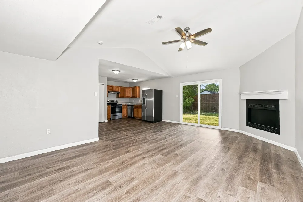 6213 Pine Street Rowlett, TX 75089