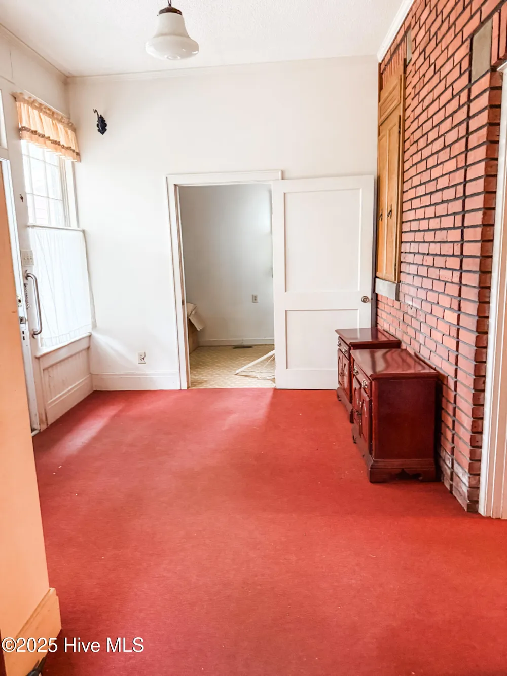 103 S Pender Street Fremont, NC 27830