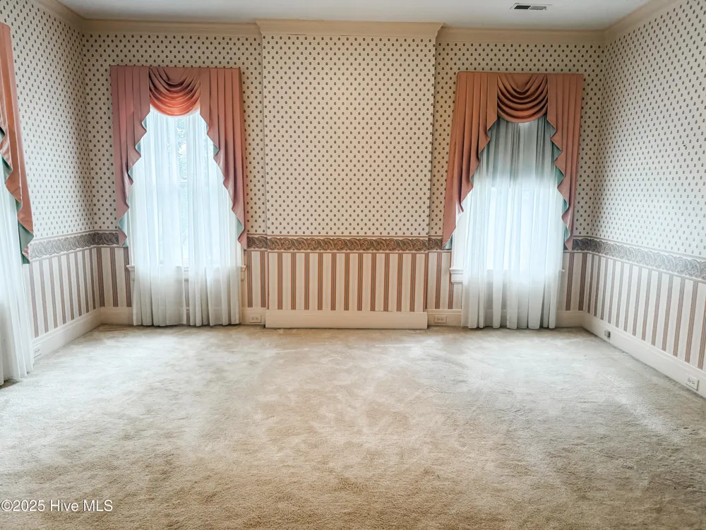 103 S Pender Street Fremont, NC 27830
