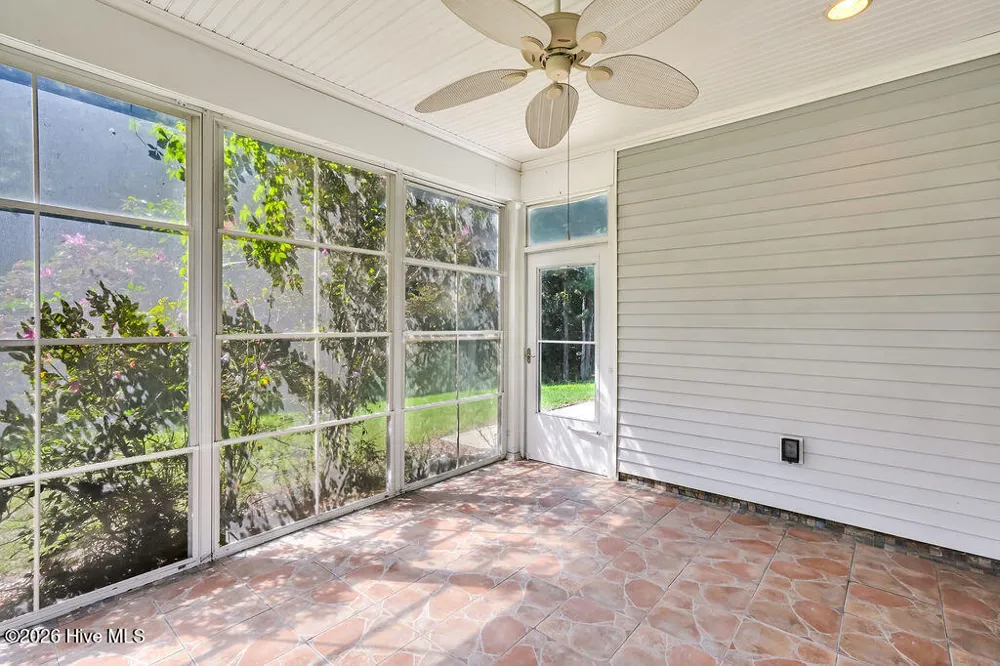 5227 Shipmast Way Southport, NC 28461