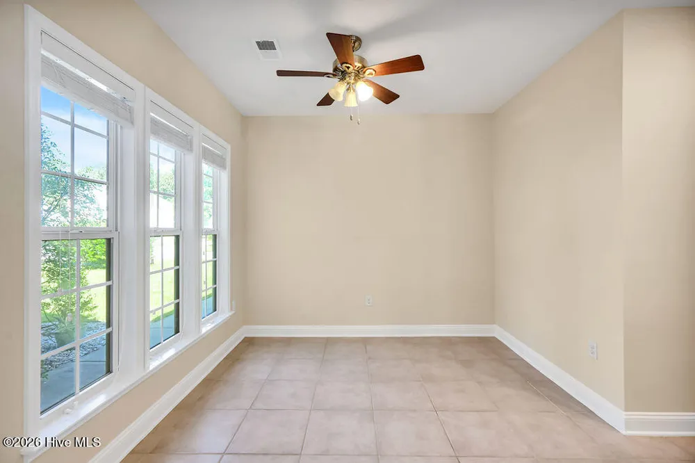 5227 Shipmast Way Southport, NC 28461