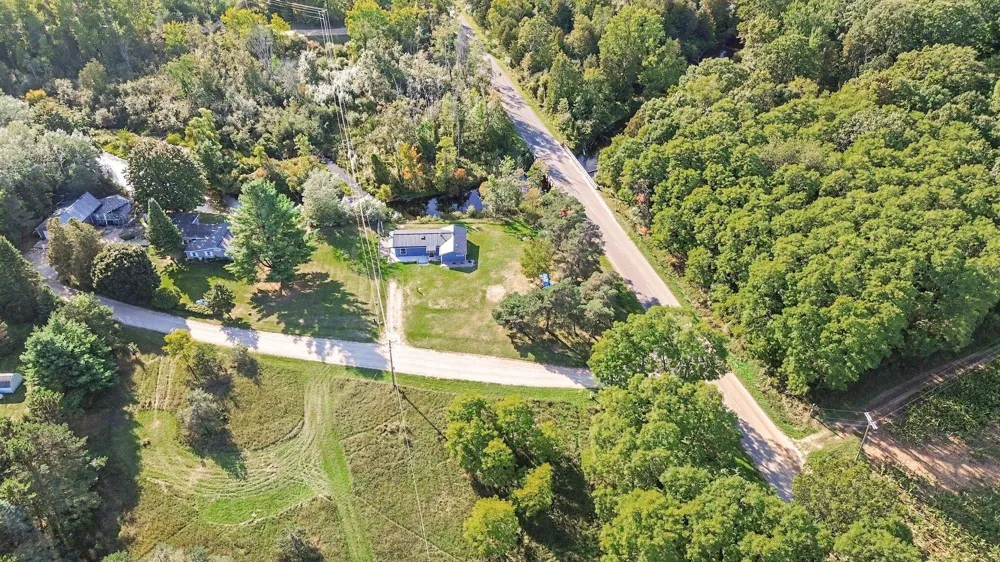 18987 Chippewa River Road Barryton, MI 49305