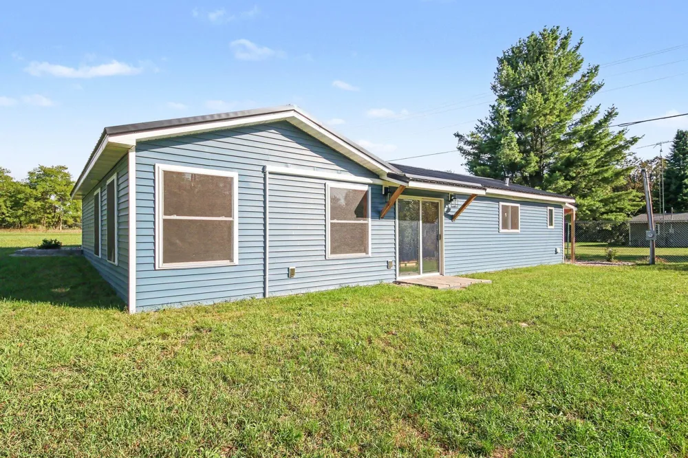 18987 Chippewa River Road Barryton, MI 49305