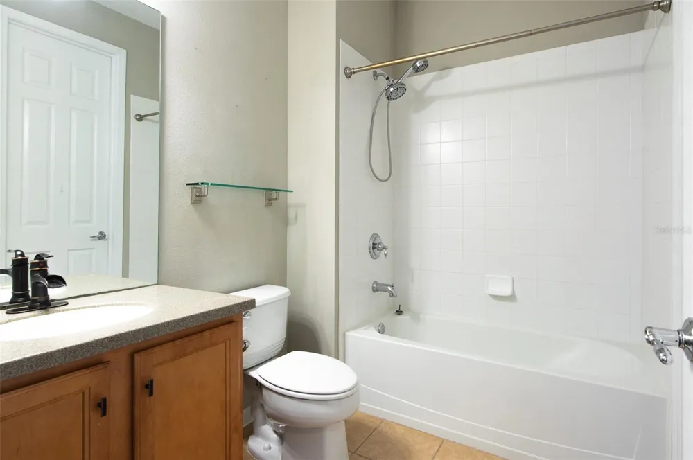 899 LANTERN WAY #201 Clearwater, FL 33765