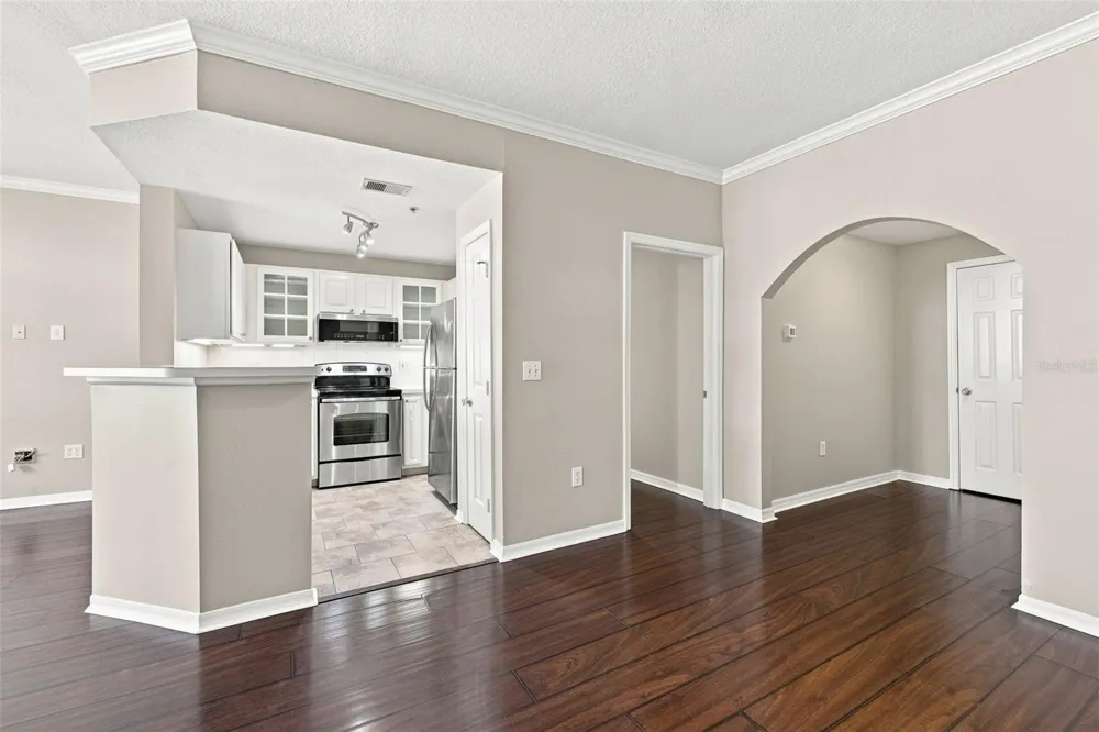 501 KNIGHTS RUN AVENUE #2202 Tampa, FL 33602