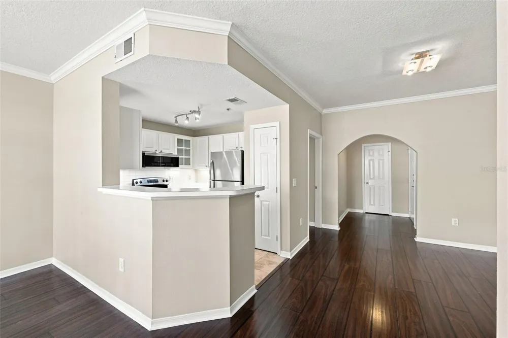 501 KNIGHTS RUN AVENUE #2202 Tampa, FL 33602