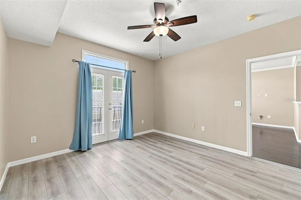 501 KNIGHTS RUN AVENUE #2202 Tampa, FL 33602