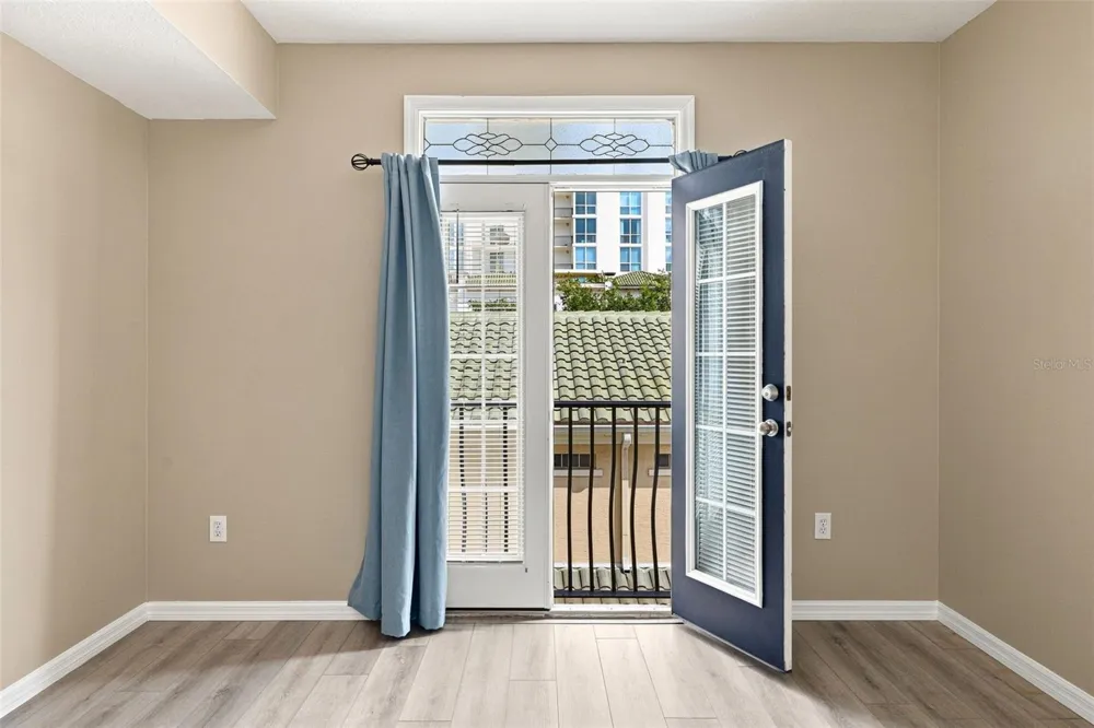 501 KNIGHTS RUN AVENUE #2202 Tampa, FL 33602