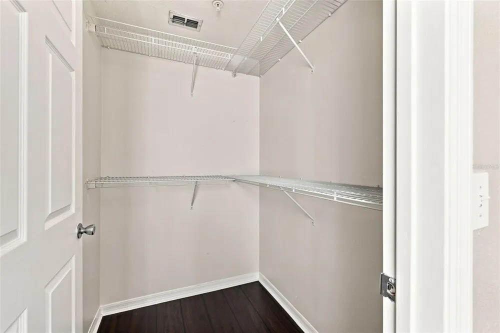 501 KNIGHTS RUN AVENUE #2202 Tampa, FL 33602