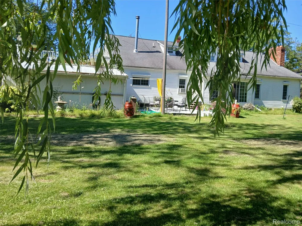 5405 S Lakeshore Road Sherman Township, MI 48441