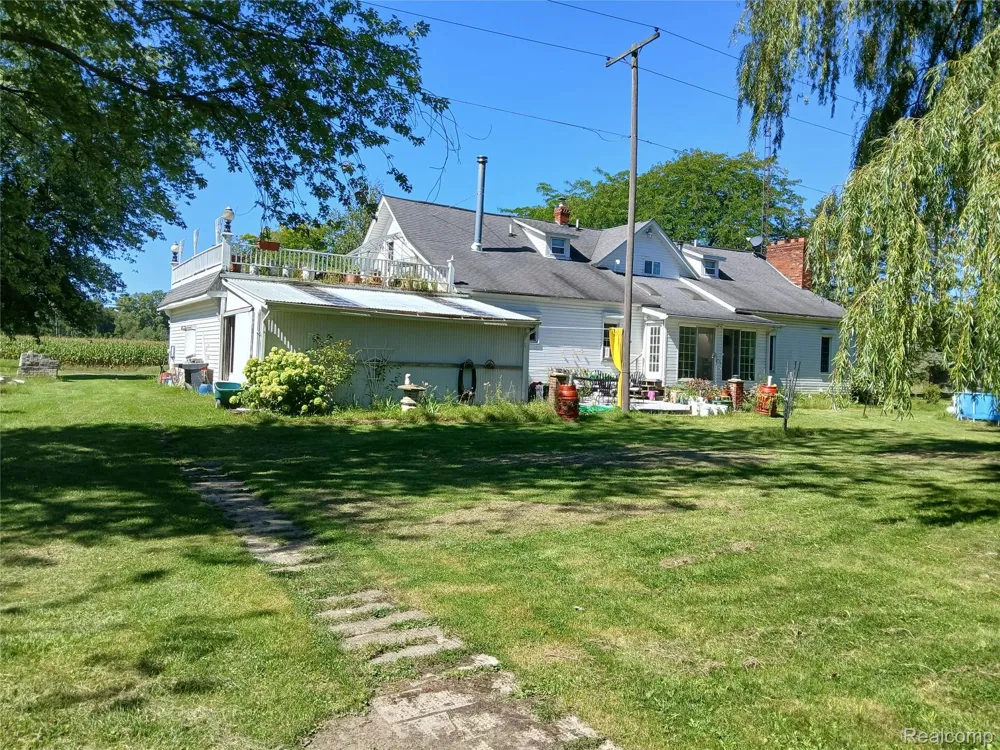 5405 S Lakeshore Road Sherman Township, MI 48441