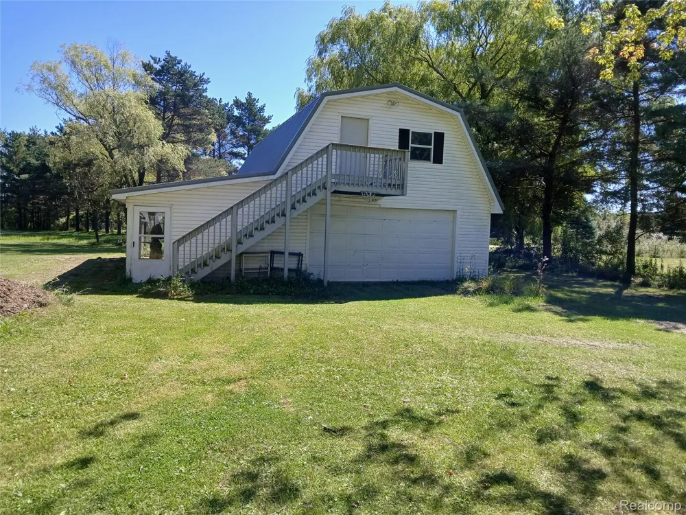 5405 S Lakeshore Road Sherman Township, MI 48441